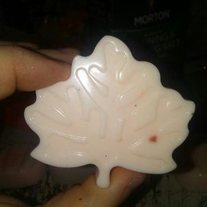 Lilac homemade soap 2.5oz